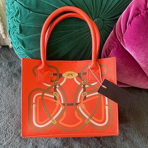 NWT ORANGE LA TRADING CO HOTMES ORANGE TOP HANDLE